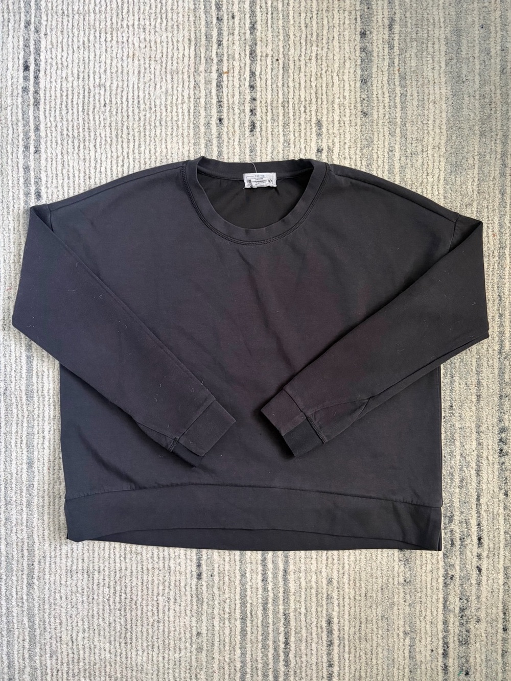 For The Republic Black Relaxed Crewneck Sweatshirt Size L